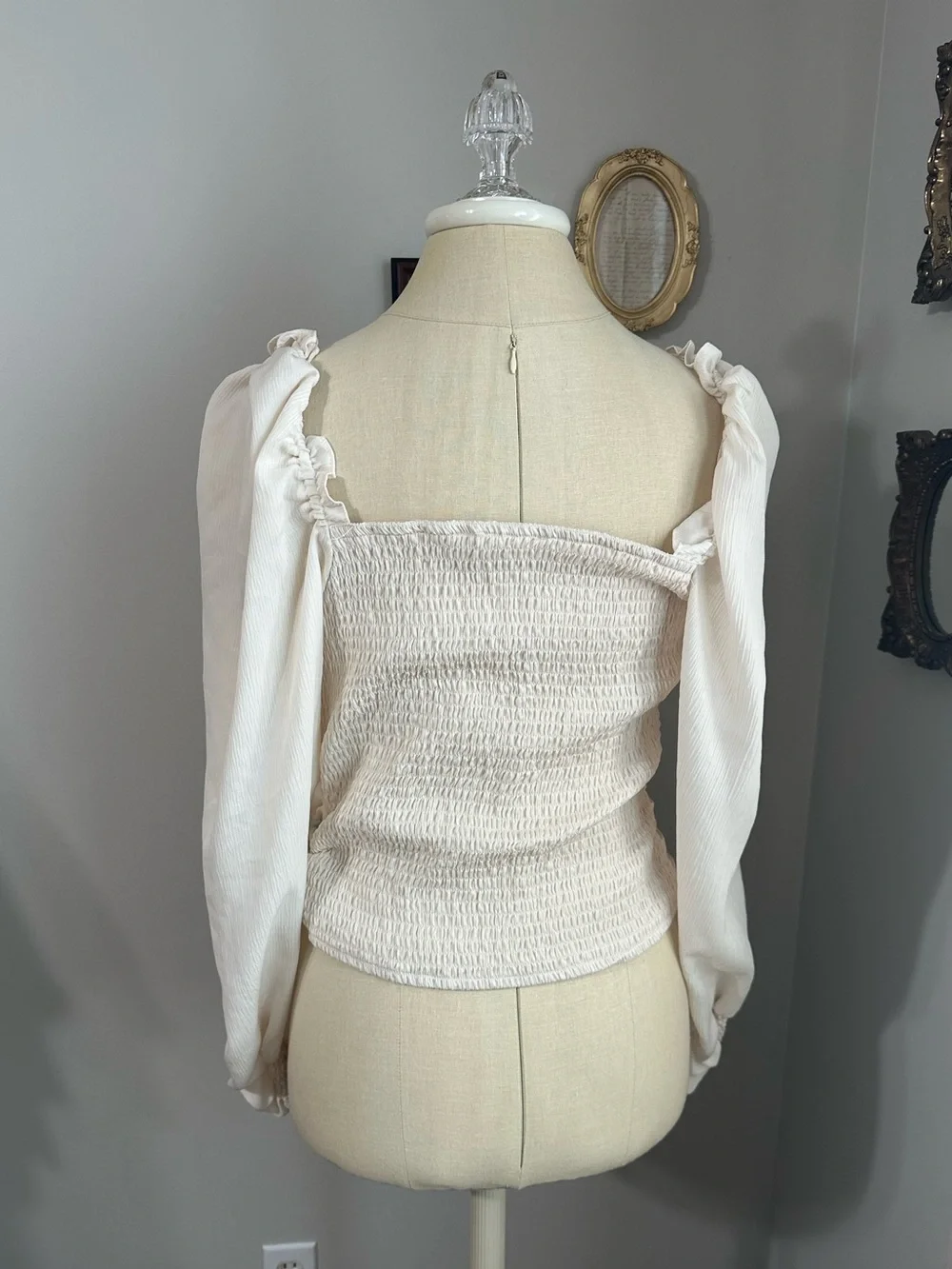 ASTR the Label Cream Puff Sleeve Square Neck Ruched Top